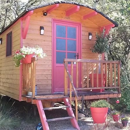 Roulotte Romantique Chauffee En Cevennes Monteils  Exterior foto